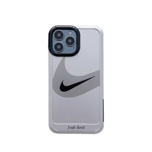 movenchy-nike