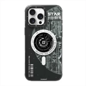 قاب آیفون 16 پرو مکس برند YOUNGKIT مدل SKY WALKER اولین خط توضیحات: YOUNGKIT SKY WALKER Case for iPhone 16 Pro Max متن توضیحات: قاب YOUNGKIT مدل SKY WALKER مخصوص آیفون 16 پرو مکس با طراحی مدرن و آینده‌نگر، انتخابی منحصربه‌فرد برای کسانی است که به دنبال استایل خاص و محافظت قوی هستند. این قاب با ترکیب مواد مقاوم و طراحی ارگونومیک، علاوه بر ظاهر جذاب، از گوشی شما در برابر ضربه، سقوط و خط و خش محافظت می‌کند. بدنه‌ی این قاب از PC سخت و TPU انعطاف‌پذیر ساخته شده که باعث می‌شود در برابر سایش، خط و خش و افتادن مقاوم باشد. همچنین طراحی لبه‌های برجسته، محافظت بیشتری از دوربین و نمایشگر ارائه می‌دهد. ویژگی‌های برجسته: مناسب برای آیفون 16 پرو مکس طراحی مدرن و خاص با الهام از آینده ساخته شده از ترکیب PC سخت و TPU انعطاف‌پذیر برای مقاومت بیشتر محافظت عالی در برابر ضربه، سقوط و خط و خش لبه‌های برجسته برای محافظت از دوربین و نمایشگر سطح مات و ضدلکه با قابلیت ضداثر انگشت برش دقیق برای دسترسی آسان به پورت‌ها و دکمه‌ها وزن سبک و طراحی ارگونومیک برای راحتی در استفاده قاب YOUNGKIT SKY WALKER گزینه‌ای ایده‌آل برای کاربران آیفون 16 پرو مکس است که به دنبال طراحی منحصربه‌فرد و محافظت قوی هستند.